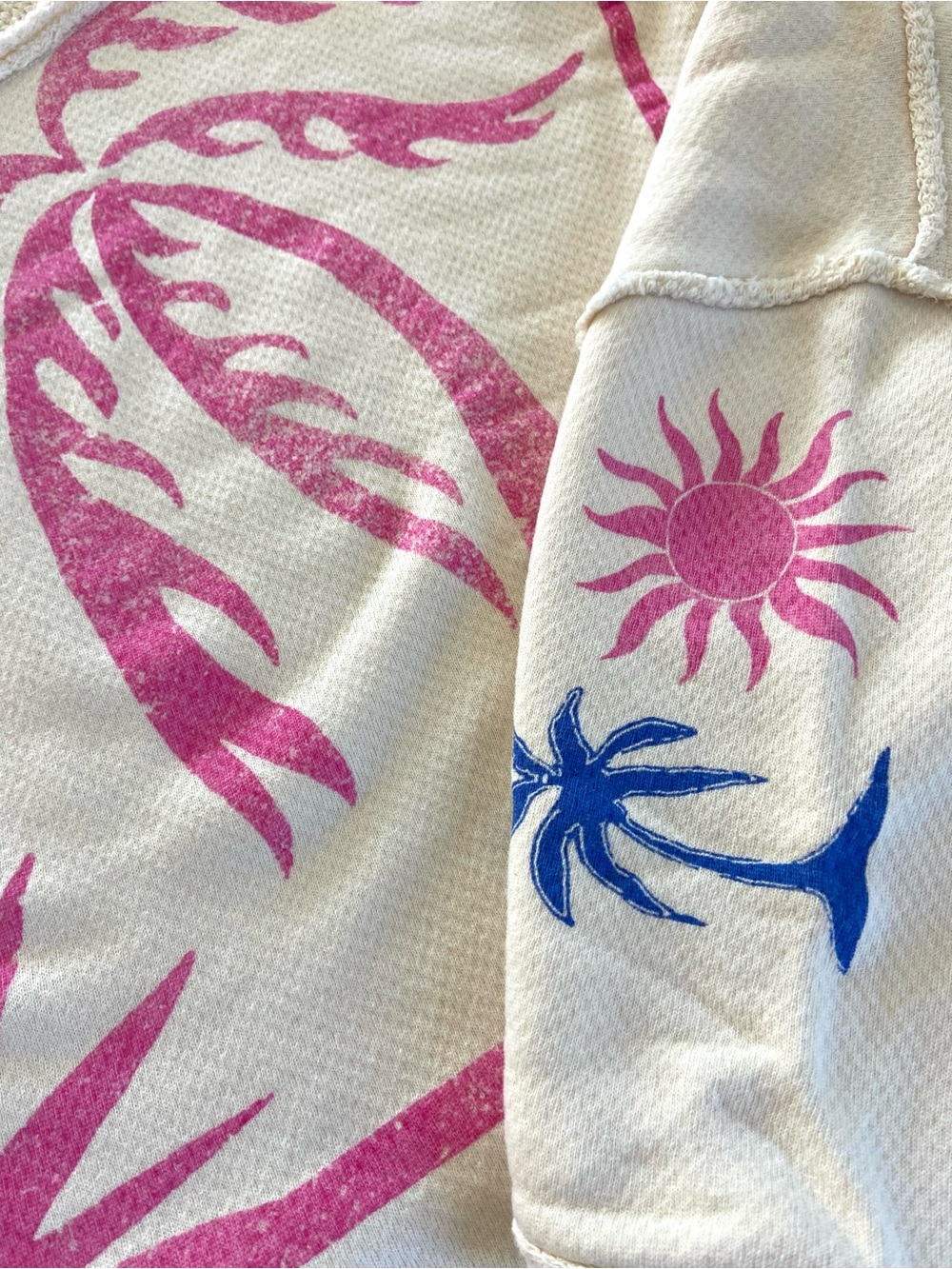 WE THE FREE Cream & Pink Palm Graphic Cropped Pullover 🌴 Small - Picture 7 of 13